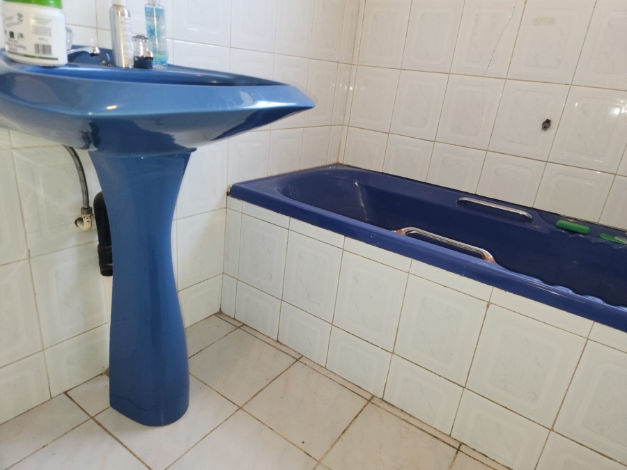 4 Bedroom Property for Sale in Rustenburg North North West
